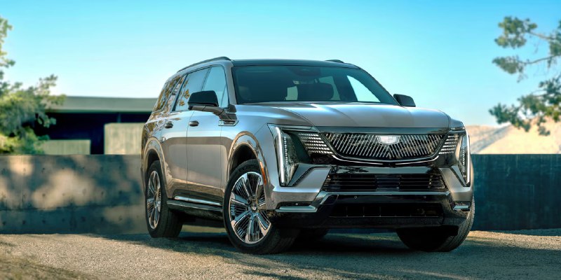 Cadillac представили электрический Escalade IQL. Авто стало самым длинным в истории компании — 5,8 метра. Cadillac представили электрический Escalade IQL. Авто стало самым длинным в истории компании — 5,8 метра.