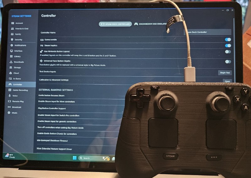 Пользователь Twitter с ником Kamp показал дизайн Steam Controller 2... Пользователь Twitter с ником Kamp показал дизайн Steam Controller 2...
