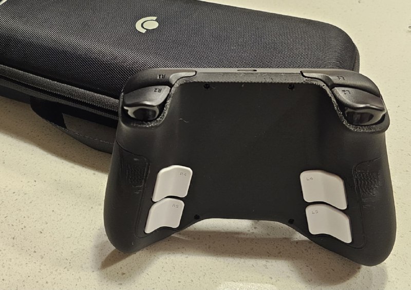 Пользователь Twitter с ником Kamp показал дизайн Steam Controller 2... Пользователь Twitter с ником Kamp показал дизайн Steam Controller 2...