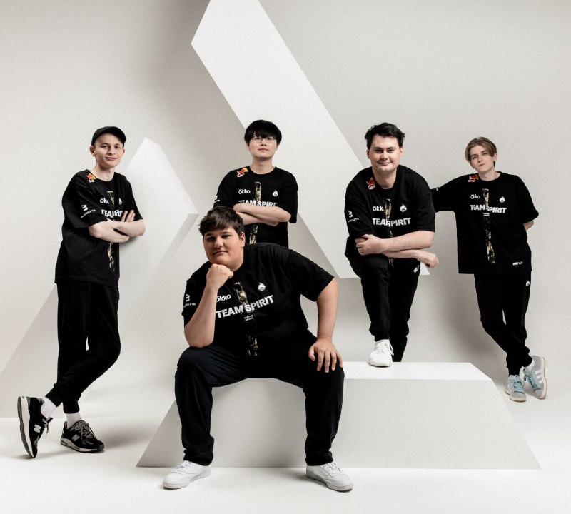 ❤️🧡💛 Team Spirit и Virtus.pro на EWC 2025: обе команды в основной стадии турнира! ❤️🧡💛 Team Spirit и Virtus.pro на EWC 2025: обе команды в основной стадии турнира!