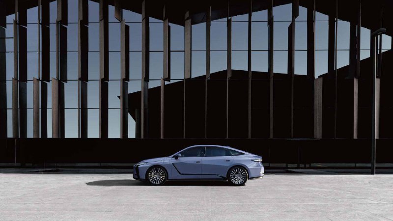 Lexus представили новое поколение ES. Теперь это гибриды либо полностью электрические седаны с панорамной крышей и двумя экранами. Lexus представили новое поколение ES. Теперь это гибриды либо полностью электрические седаны с панорамной крышей и двумя экранами.