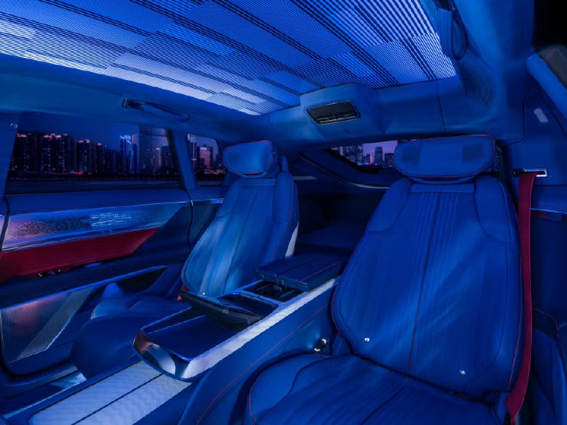 У Rolls-Royce Spectre появился конкурент: Cadillac выпустили первый электрический Celestiq. Это настоящий передвижной лаунж. У Rolls-Royce Spectre появился конкурент: Cadillac выпустили первый электрический Celestiq. Это настоящий передвижной лаунж.