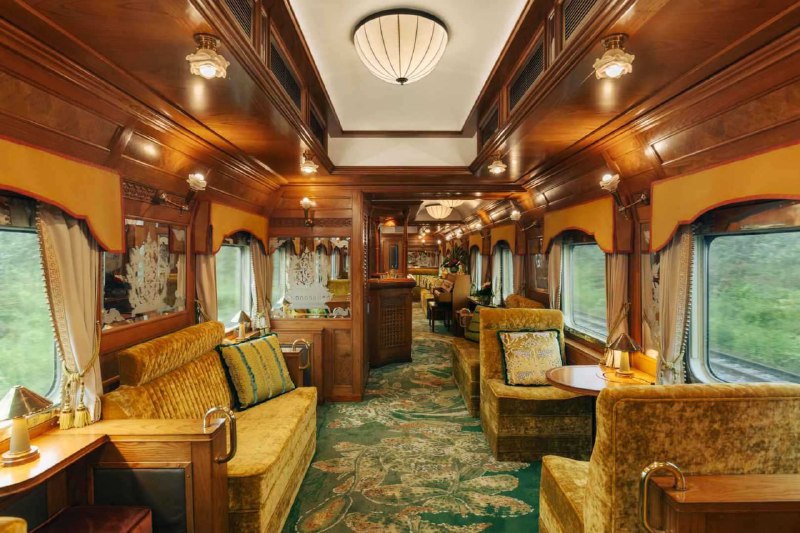 Новогодний шик: между Малайзией и Сингапуром ездит люксовый поезд Eastern & Oriental Express, где 4 дня и 3 ночи стоят $4.150 (422.000 рублей). Новогодний шик: между Малайзией и Сингапуром ездит люксовый поезд Eastern & Oriental Express, где 4 дня и 3 ночи стоят $4.150 (422.000 рублей).