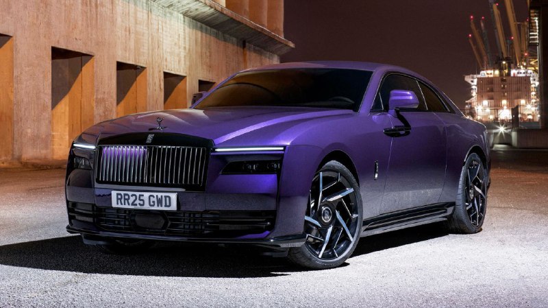 Так выглядит самый мощный Rolls-Royce в истории. Компания показала электрокар Black Badge Spectre. Так выглядит самый мощный Rolls-Royce в истории. Компания показала электрокар Black Badge Spectre.
