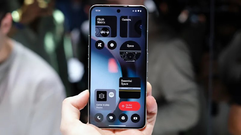 Nothing впервые за два года выпустили новый флагман — Phone 3. Он стал самым дорогим девайсом компании. Nothing впервые за два года выпустили новый флагман — Phone 3. Он стал самым дорогим девайсом компании.