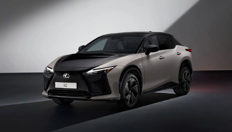 Так выглядит новый электрический Lexus со штурвалом вместо руля и спортивными сиденьями. Так выглядит новый электрический Lexus со штурвалом вместо руля и спортивными сиденьями.