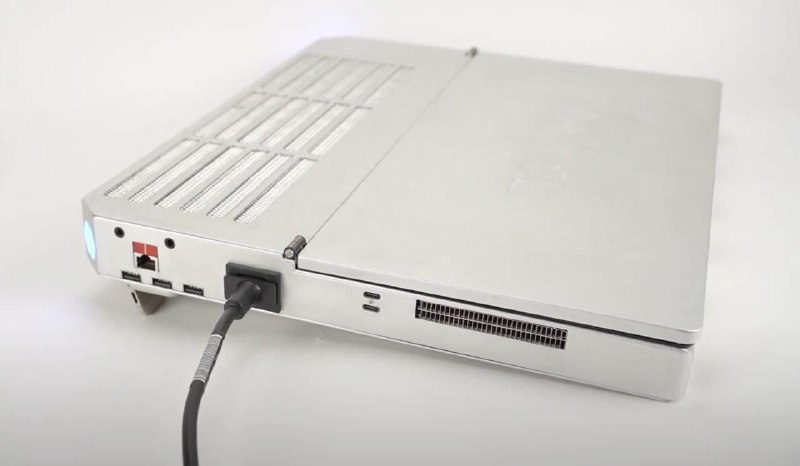 Появился первый в мире ноутбук с десктопной RTX 5090. Девайс весит почти 5 кг, зато помещается в рюкзак. Появился первый в мире ноутбук с десктопной RTX 5090. Девайс весит почти 5 кг, зато помещается в рюкзак.