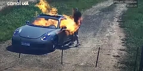 Бразилец сжег свой Porsche, что бы получить страховую выплату Бразилец сжег свой Porsche, что бы получить страховую выплату