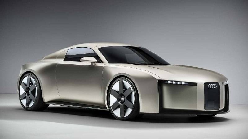 Audi представили Concept C — двухместный электрический спорткар с «упрощённым» дизайном. Audi представили Concept C — двухместный электрический спорткар с «упрощённым» дизайном.